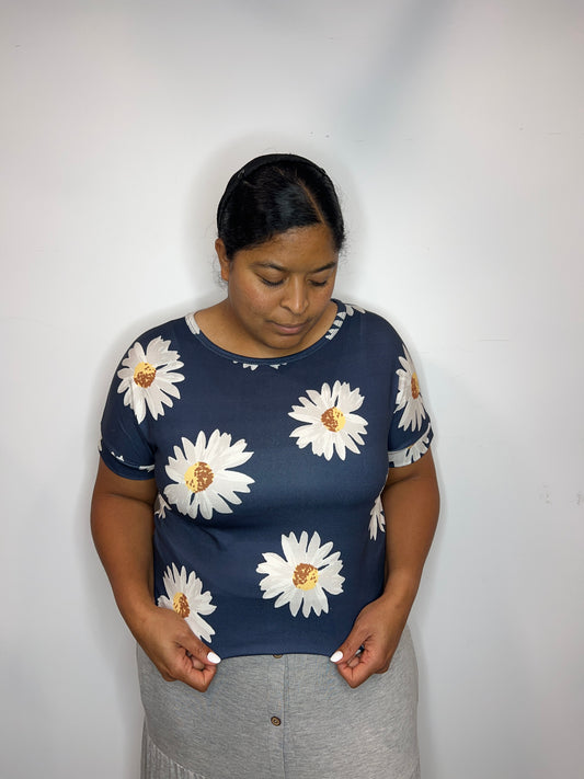 ABIGAIL CREWNECK TOP